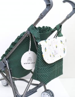 Silla muñeca plegable verde con lunares